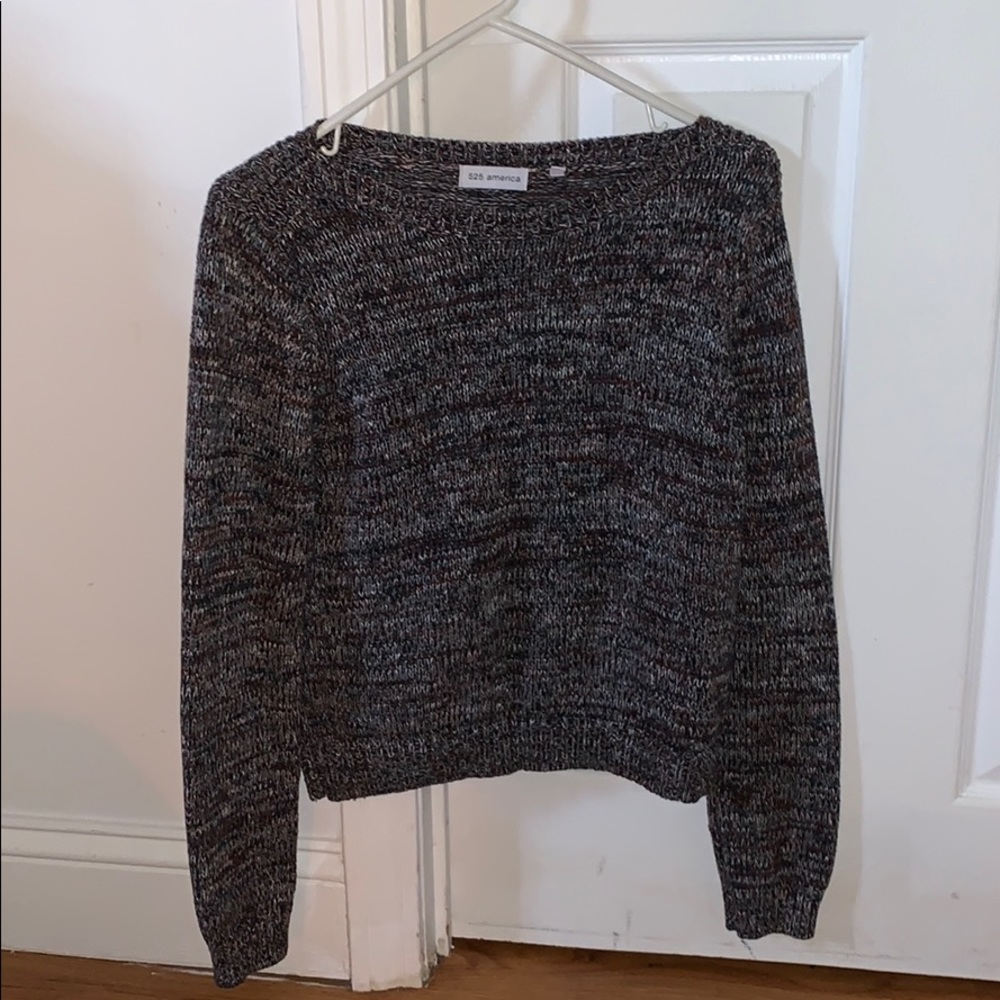 525 America sweater